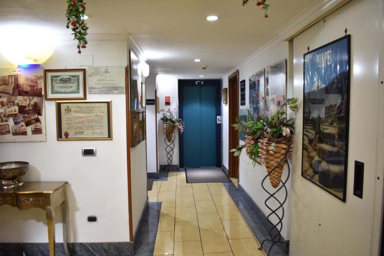 Hotel Ristorante Amitrano Pompei Esterno foto