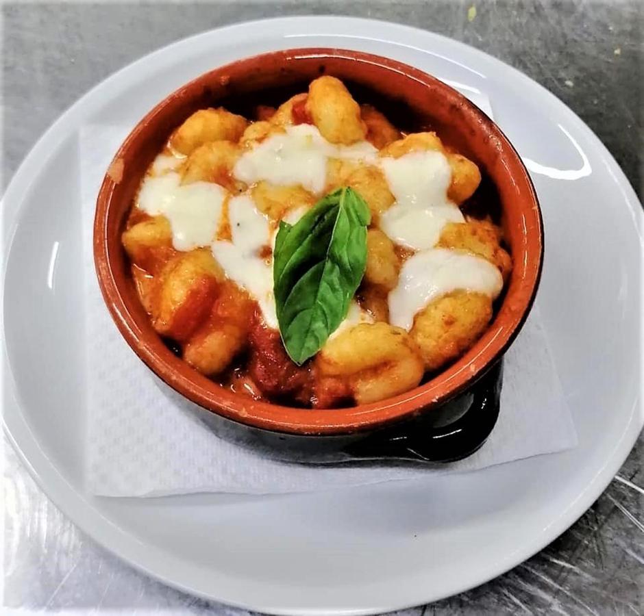 Hotel Ristorante Amitrano Pompei Esterno foto
