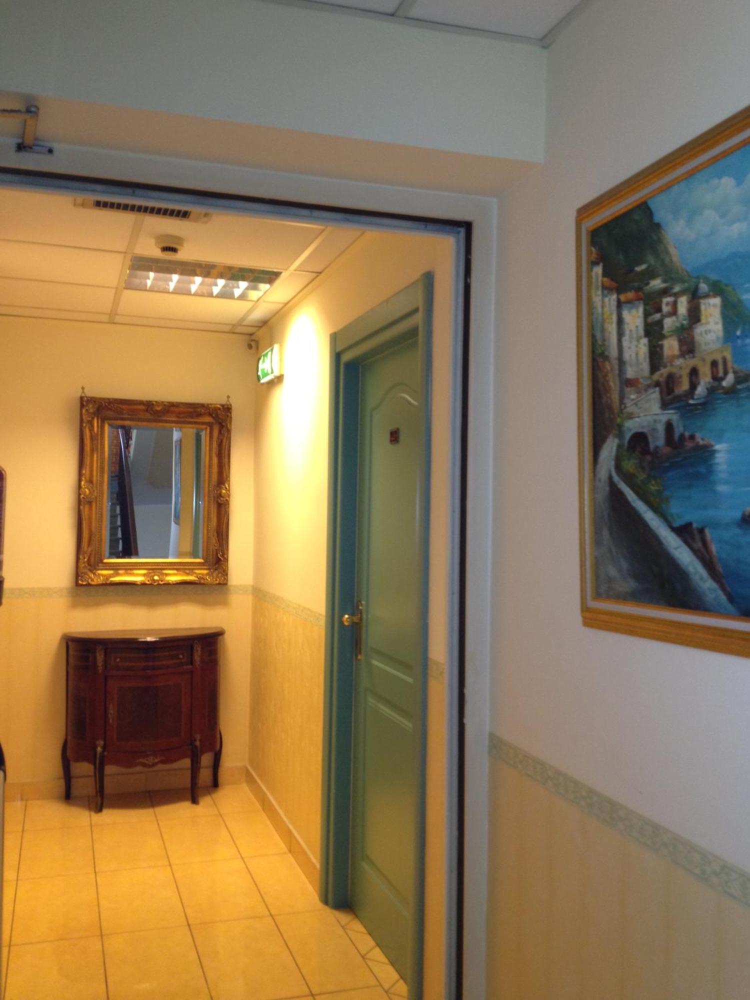 Hotel Ristorante Amitrano Pompei Esterno foto