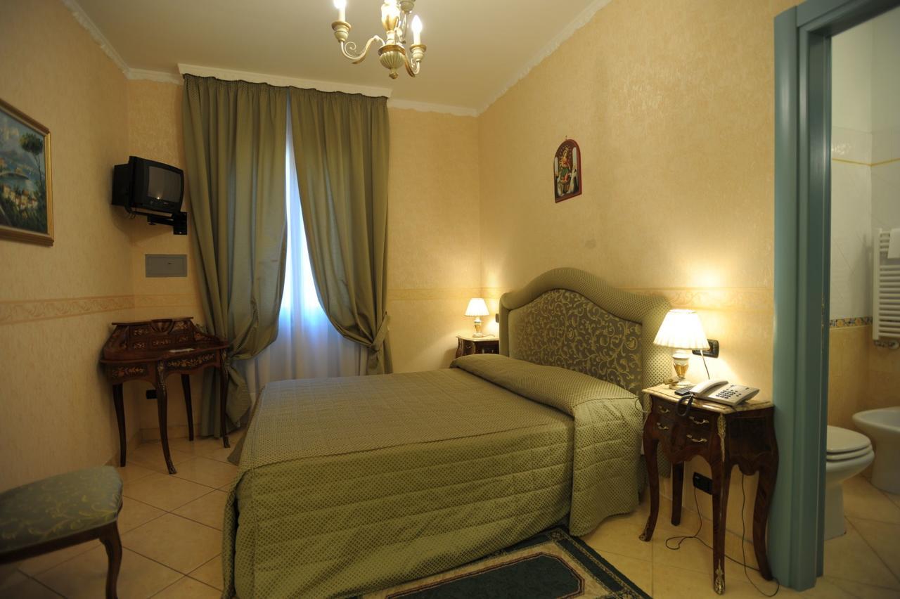 Hotel Ristorante Amitrano Pompei Esterno foto