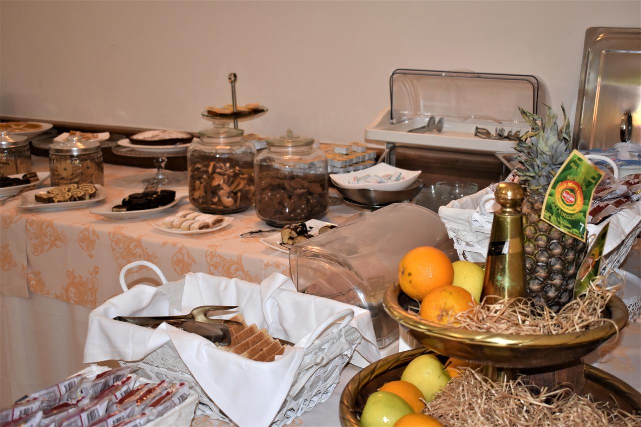 Hotel Ristorante Amitrano Pompei Esterno foto